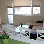 Apartament Karchevi